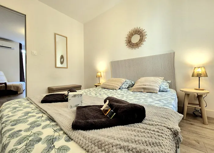 Apartment Le Nemausa - Coeur De - Clim *